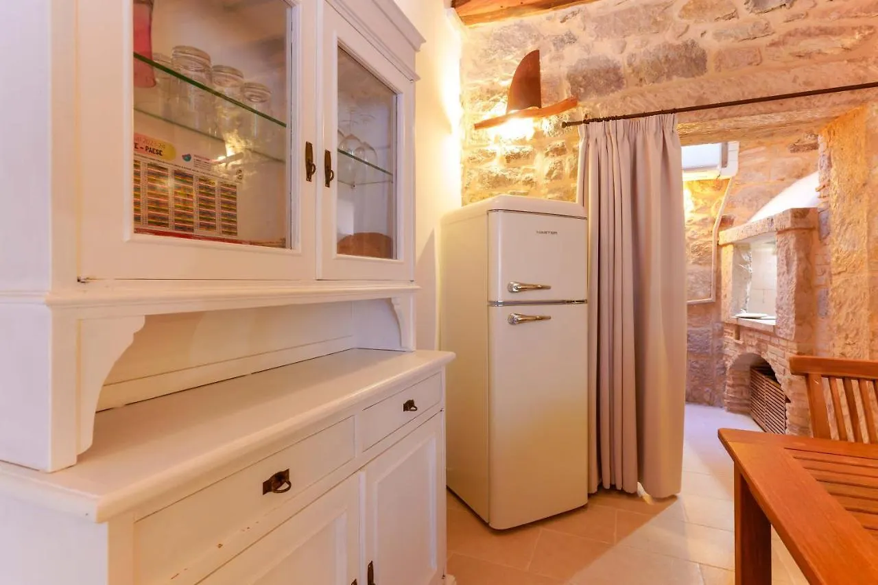 Gh Flat Studio S.Martino Carloforte  0*, Carloforte (Isola di San Pietro) İtalya
